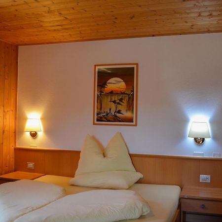 Hotel Steinerhof Braies  Esterno foto